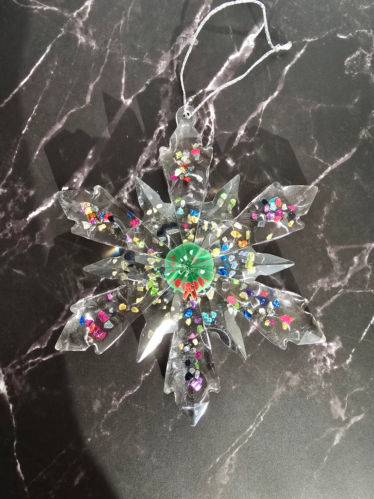 Flocon Transparent avec incrustation Couronne de Noël